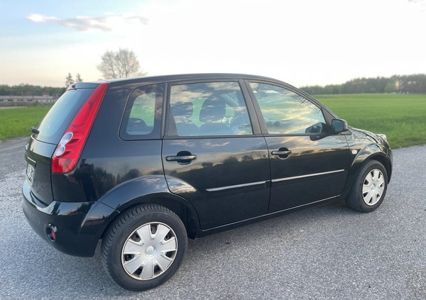 Ford Fiesta cena 7999 przebieg: 149000, rok produkcji 2007 z Cieszyn małe 56